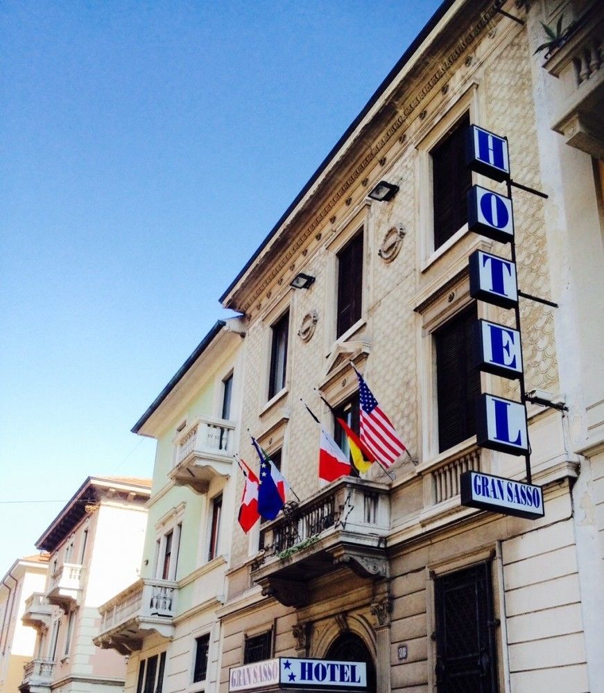 Hotel Gran Sasso Милан Экстерьер фото