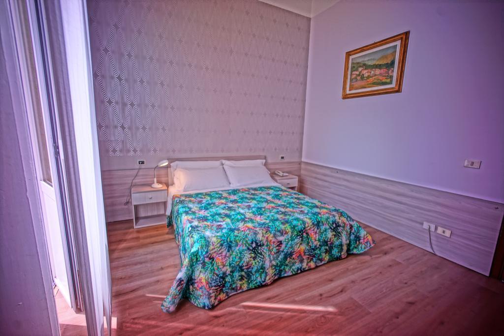 Hotel Gran Sasso Милан Номер фото
