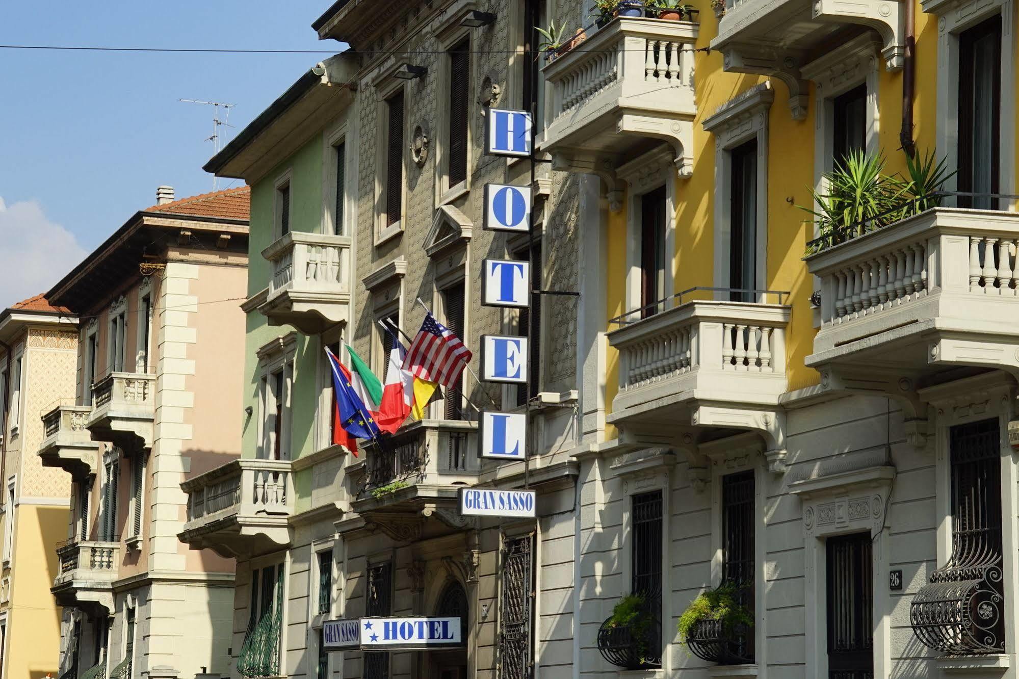 Hotel Gran Sasso Милан Экстерьер фото