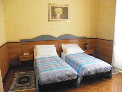 Hotel Gran Sasso Милан Экстерьер фото